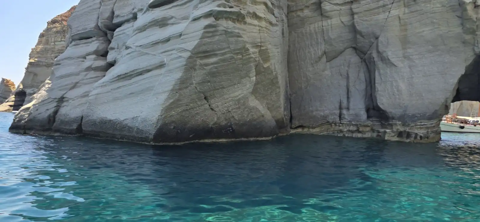 milos white cliffs